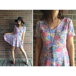 vintage 90s Pastel FLORAL PRINT Mini DRESS daisy roses boho festival summer y2k
